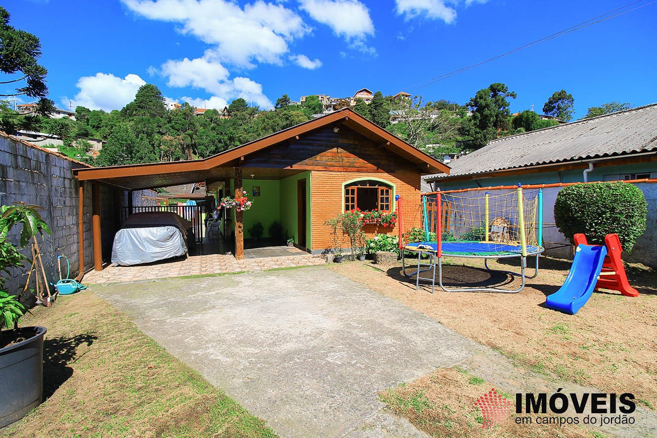 1 para Casas - Venda em Campos do Jordão