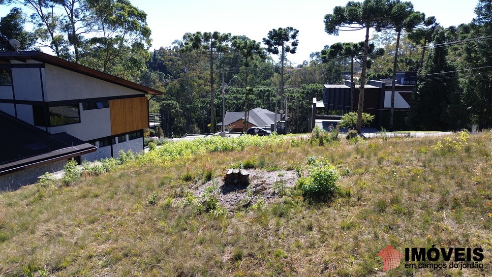 0 para Terrenos - Venda em Campos do Jordão