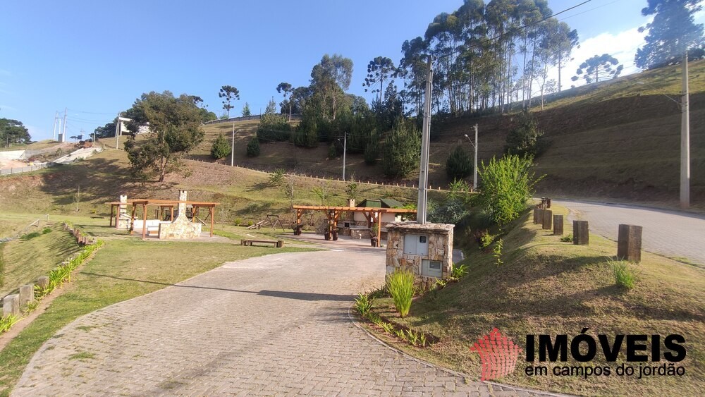 0 para Terrenos - Venda em Campos do Jordão