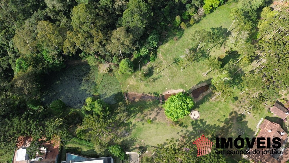 0 para Terrenos - Venda em Campos do Jordão