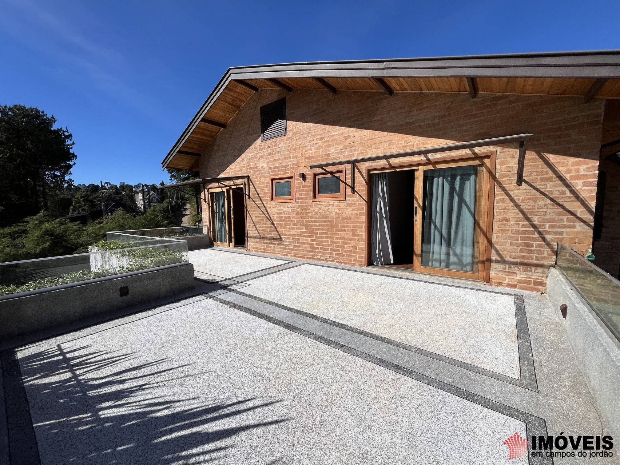 0 para Casas - Venda em Campos do Jordão