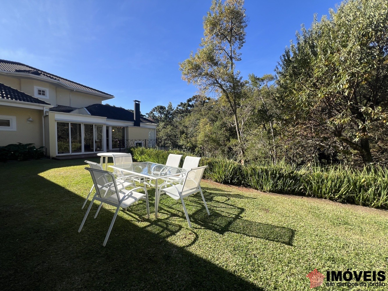 0 para Casas - Venda em Campos do Jordão