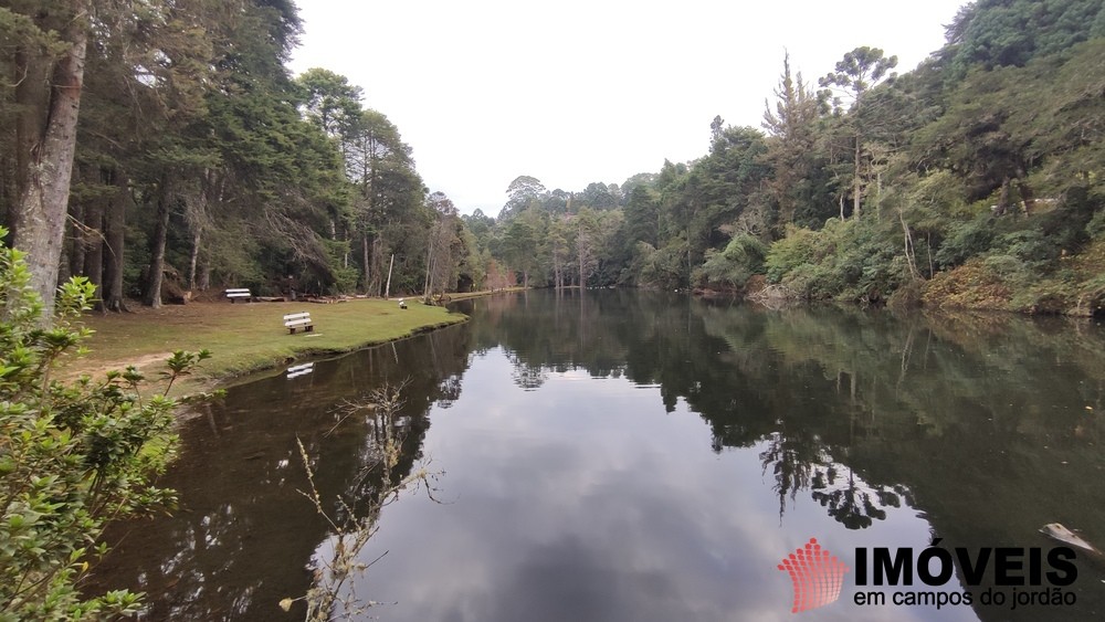 0 para Terrenos - Venda em Campos do Jordão