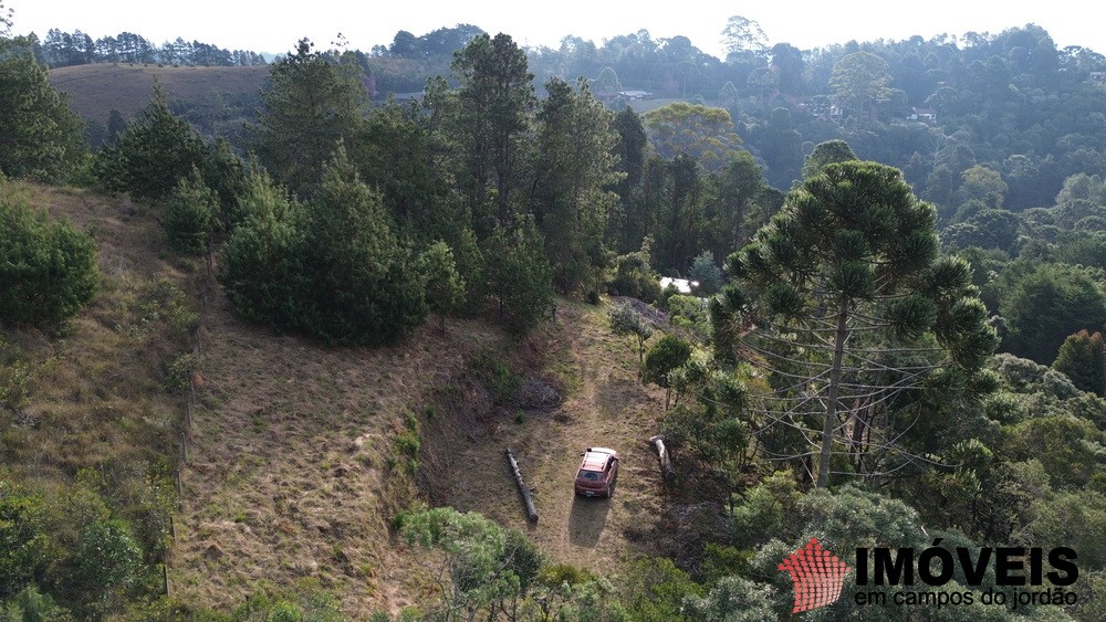 0 para Terrenos - Venda em Campos do Jordão