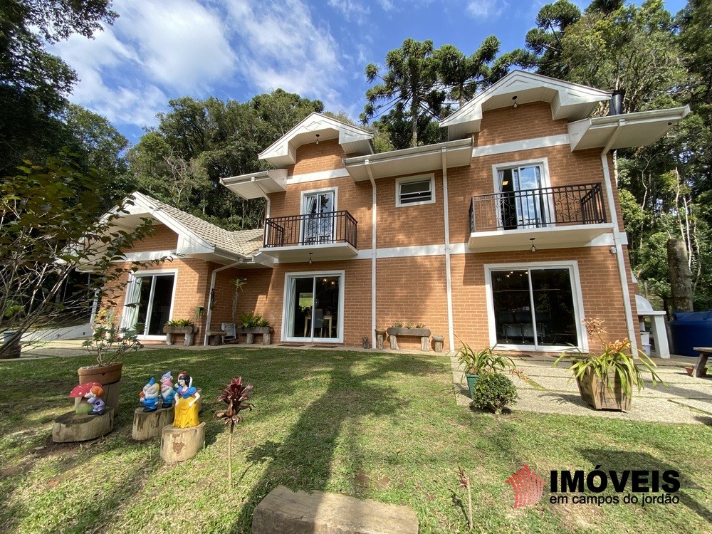 0 para Casas - Venda em Campos do Jordão