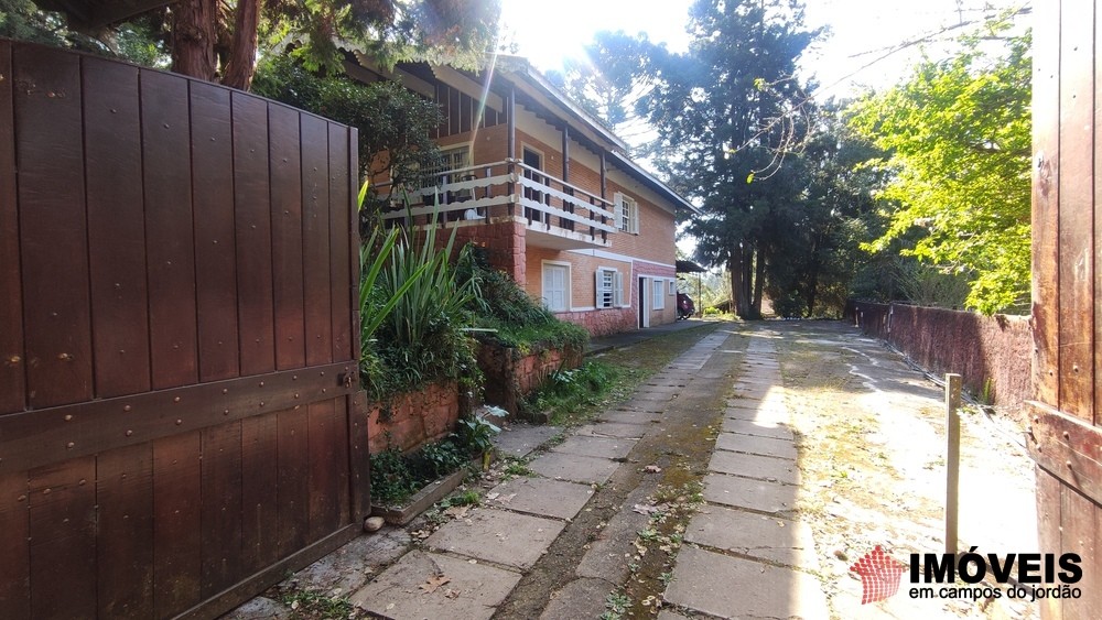 0 para Casas - Venda em Campos do Jordão