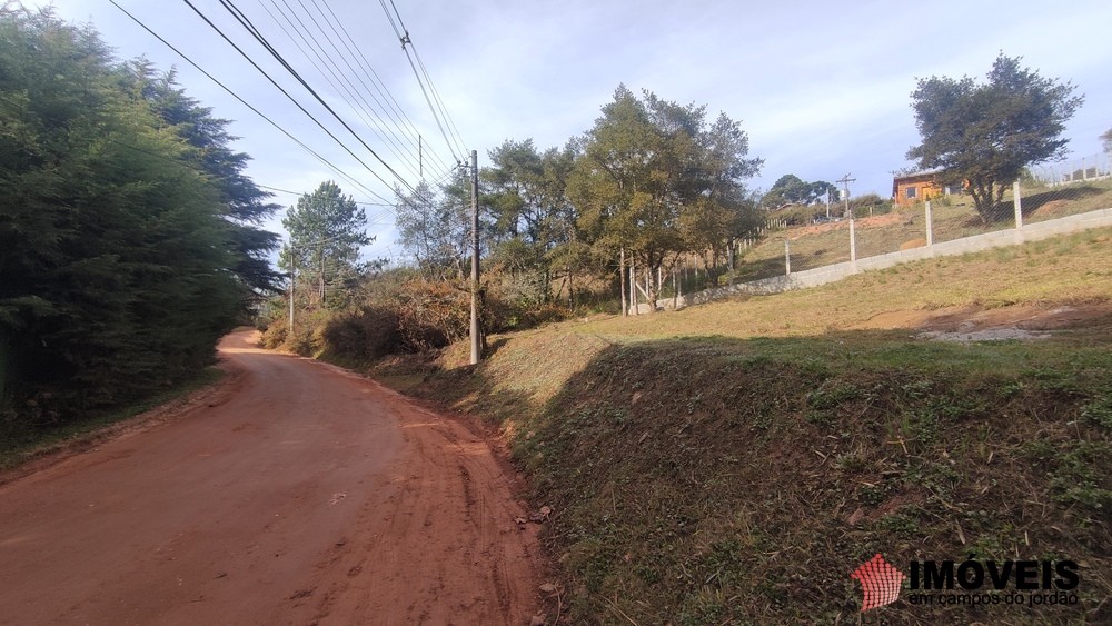 0 para Terrenos - Venda em Campos do Jordão