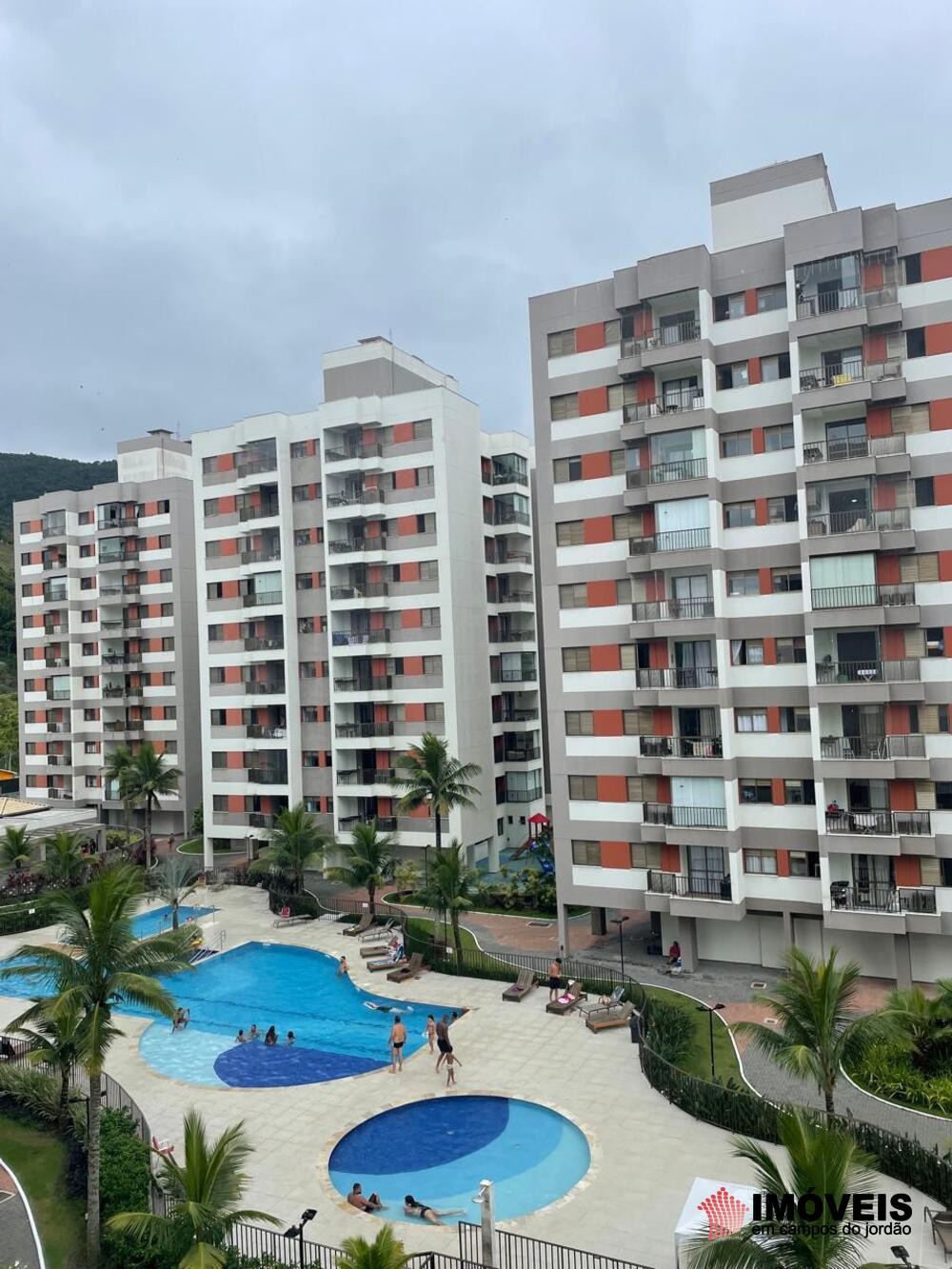 0 para Apartamentos - Venda em Campos do Jordão