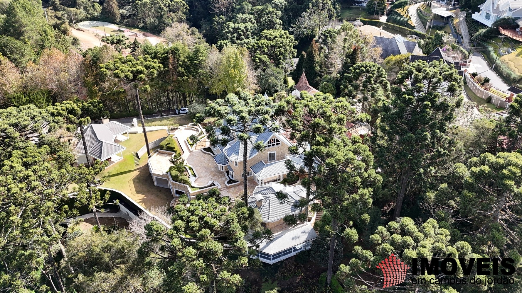 0 para Casas - Venda em Campos do Jordão