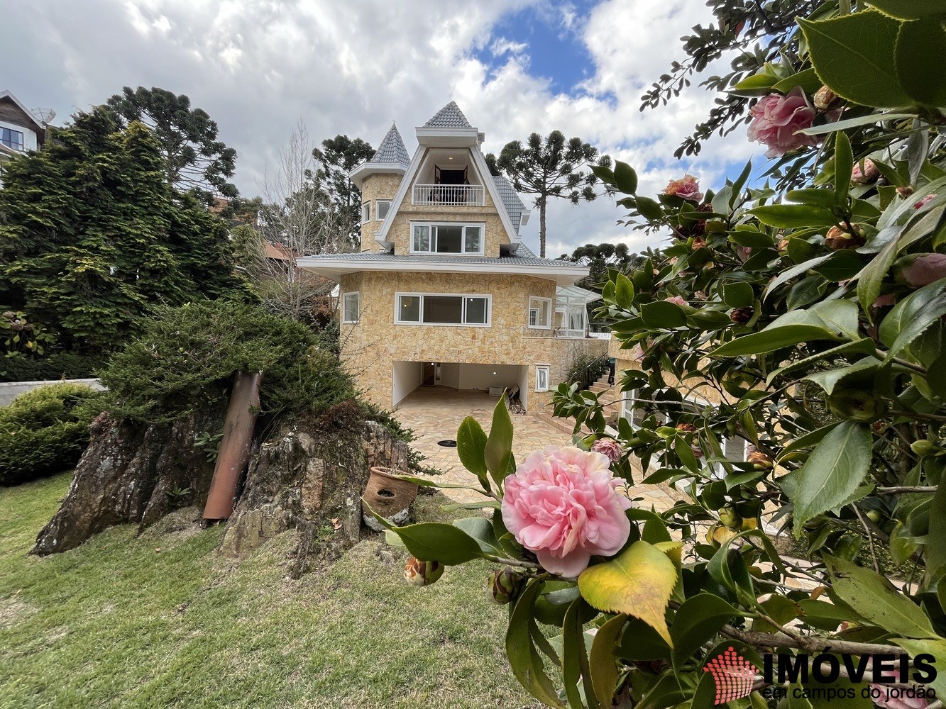 0 para Casas - Venda em Campos do Jordão