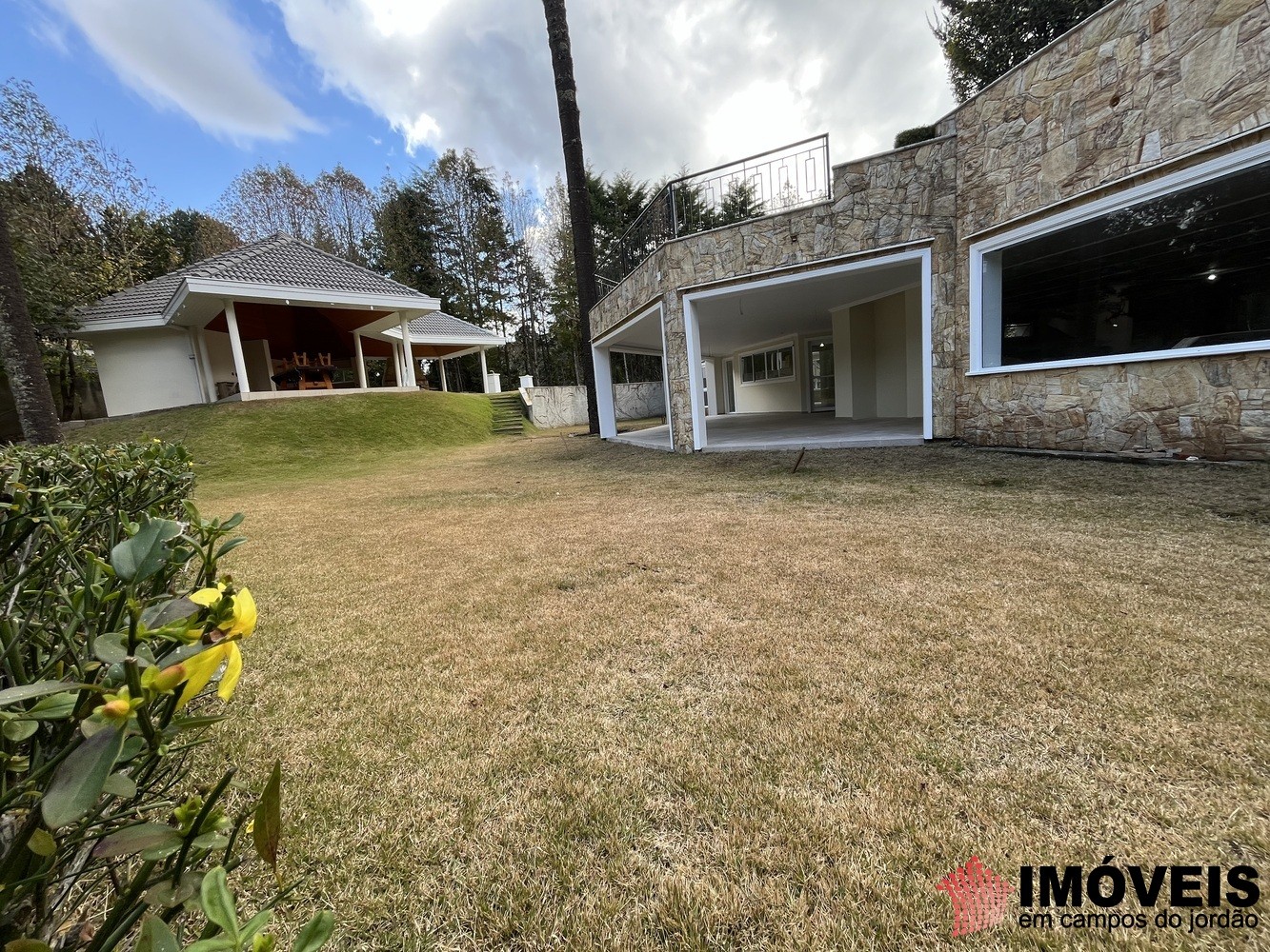 0 para Casas - Venda em Campos do Jordão