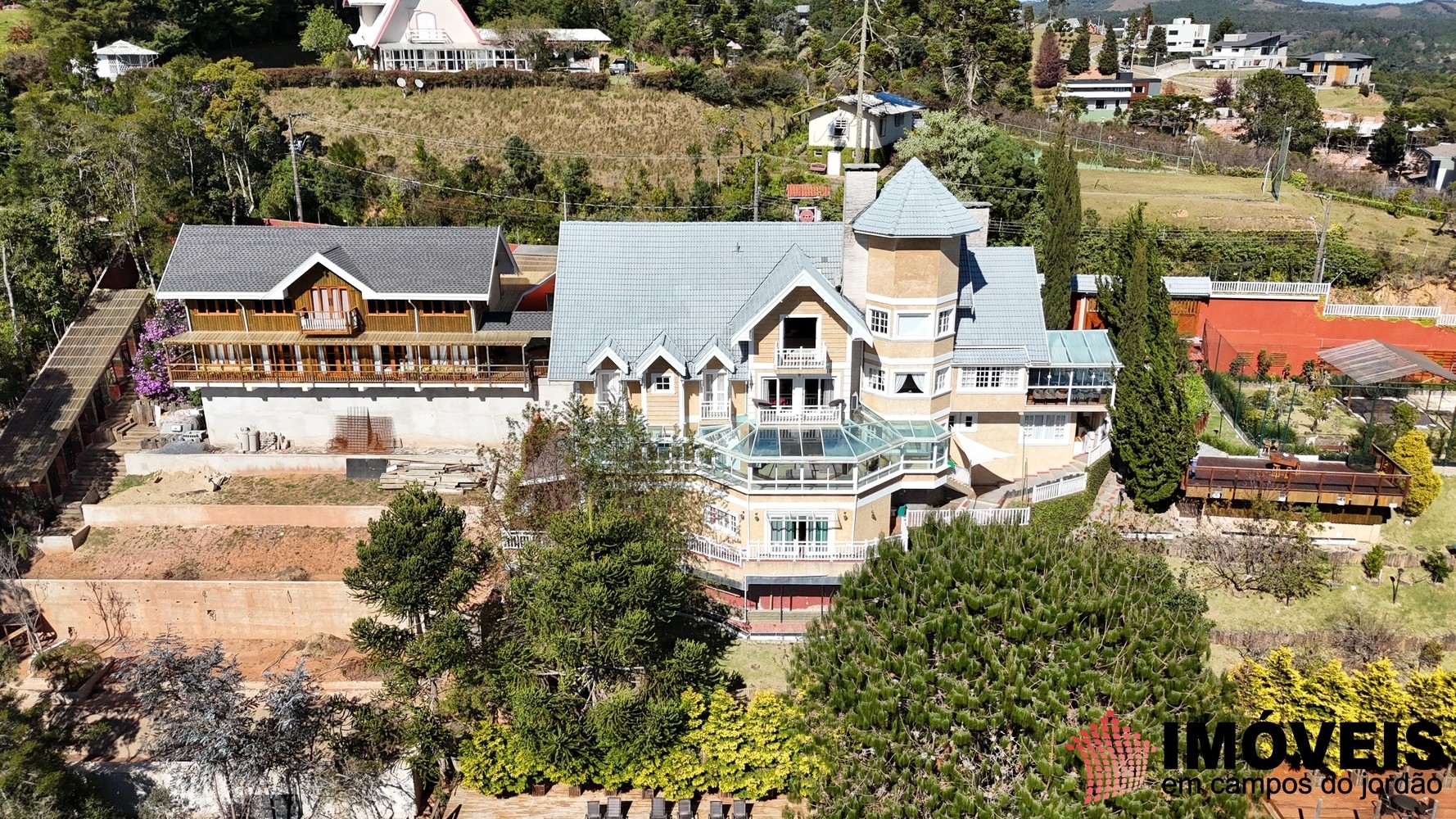 0 para Casas - Venda em Campos do Jordão