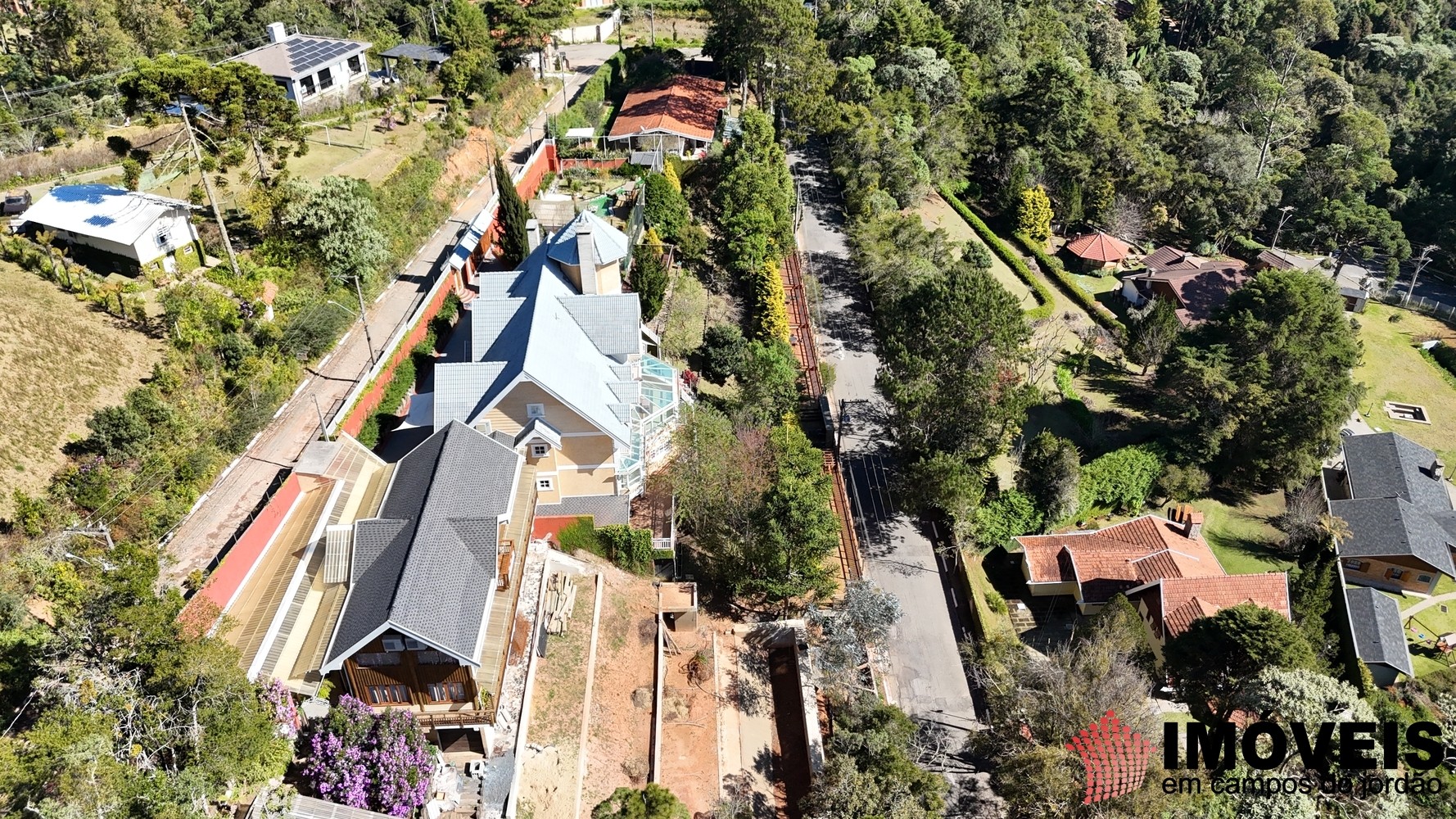 0 para Casas - Venda em Campos do Jordão