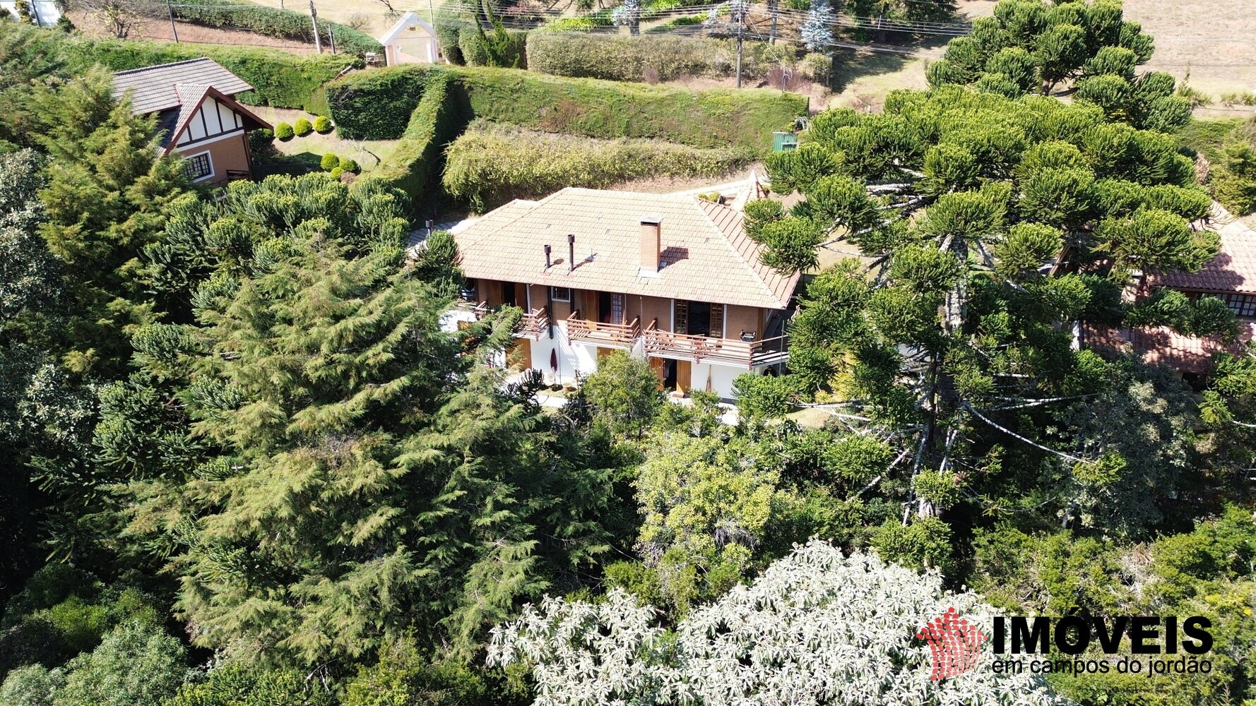 0 para Casas - Venda em Campos do Jordão