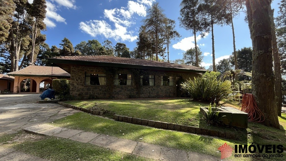 0 para Casas - Venda em Campos do Jordão