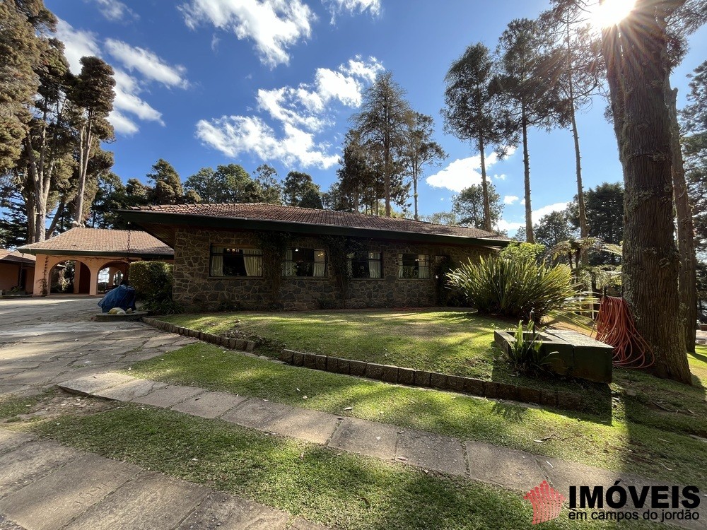 0 para Casas - Venda em Campos do Jordão