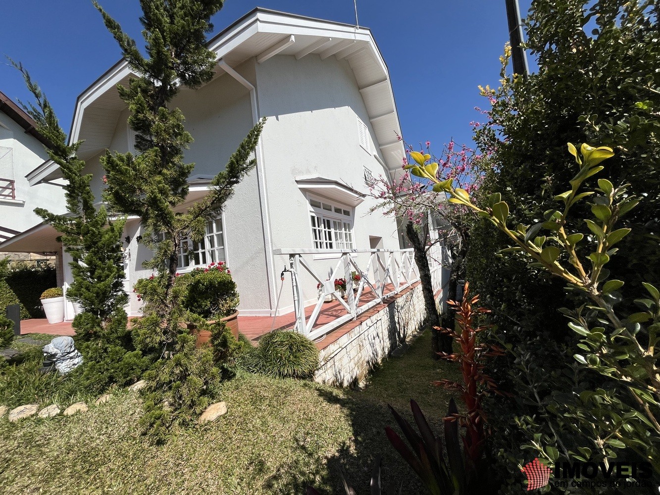 0 para Casas - Venda em Campos do Jordão