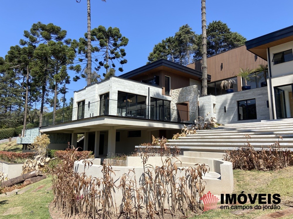 0 para Casas - Venda em Campos do Jordão