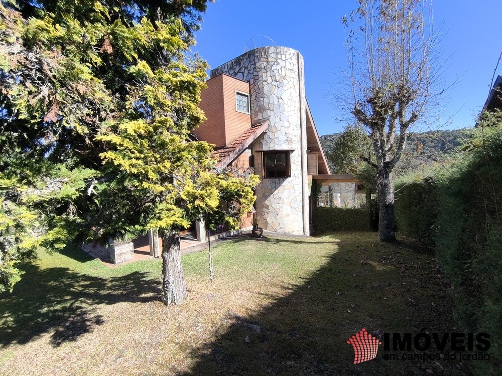 0 para Casas - Venda em Campos do Jordão