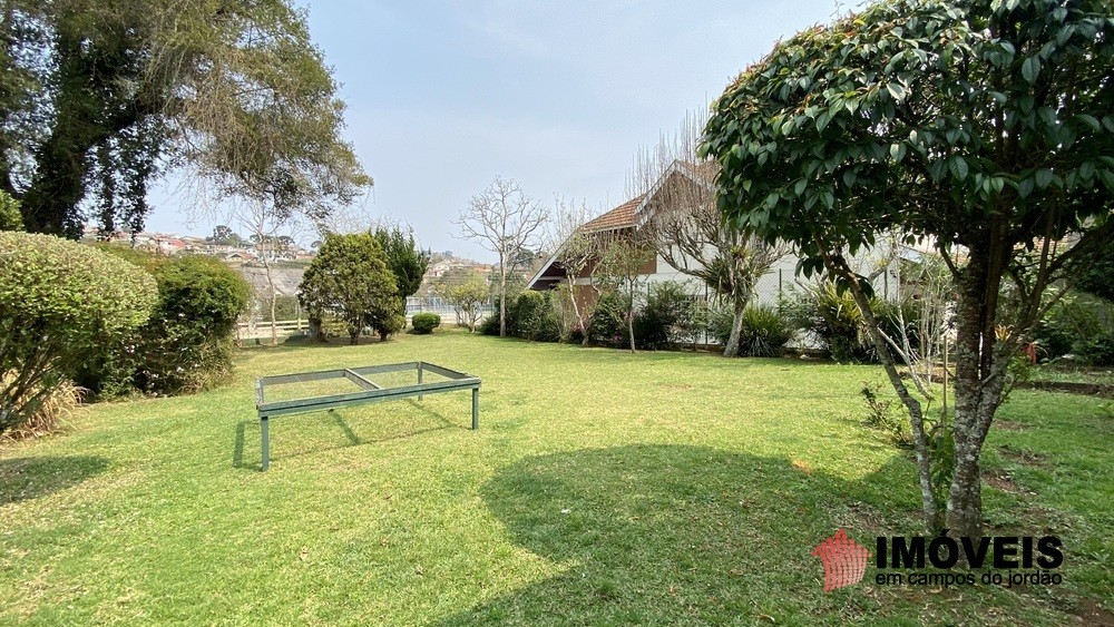 0 para Casas - Venda em Campos do Jordão