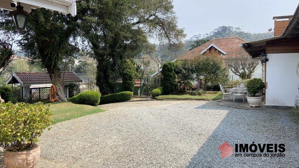 0 para Casas - Venda em Campos do Jordão