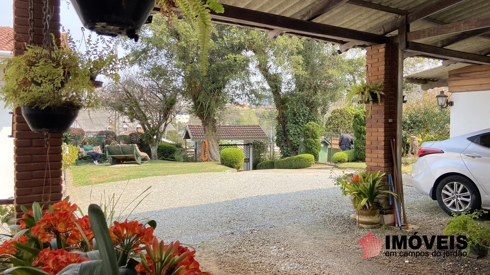 0 para Casas - Venda em Campos do Jordão