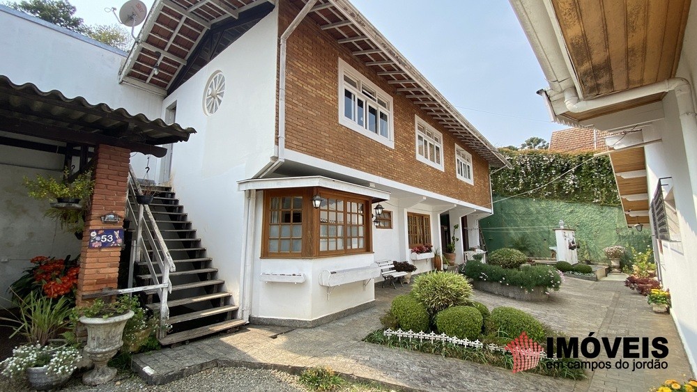 0 para Casas - Venda em Campos do Jordão