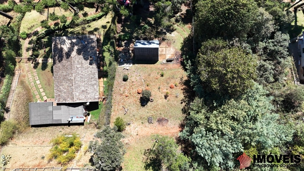 0 para Terrenos - Venda em Campos do Jordão