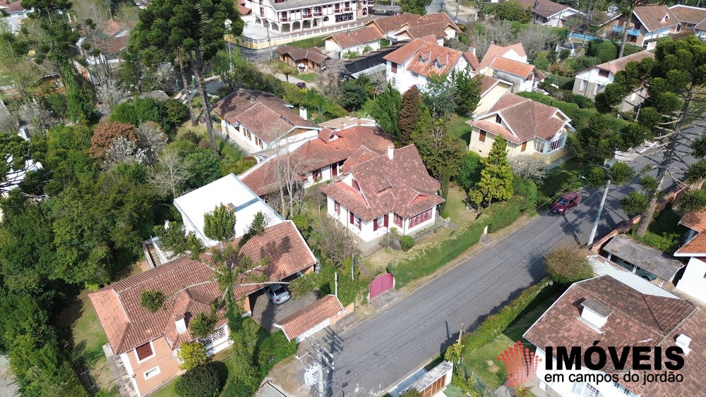 0 para Casas - Venda em Campos do Jordão