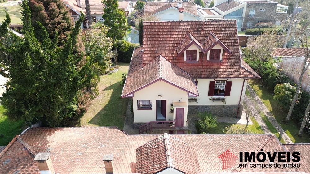 0 para Casas - Venda em Campos do Jordão