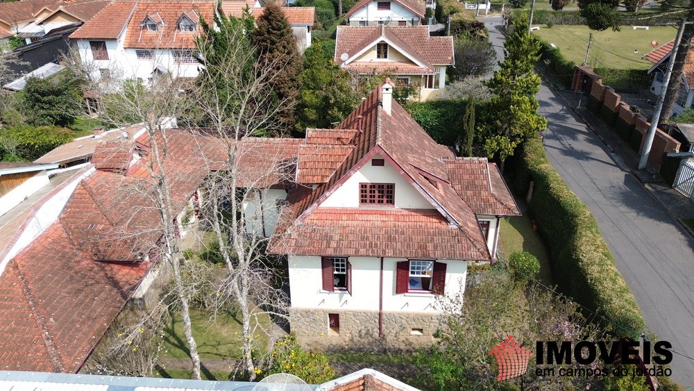 0 para Casas - Venda em Campos do Jordão