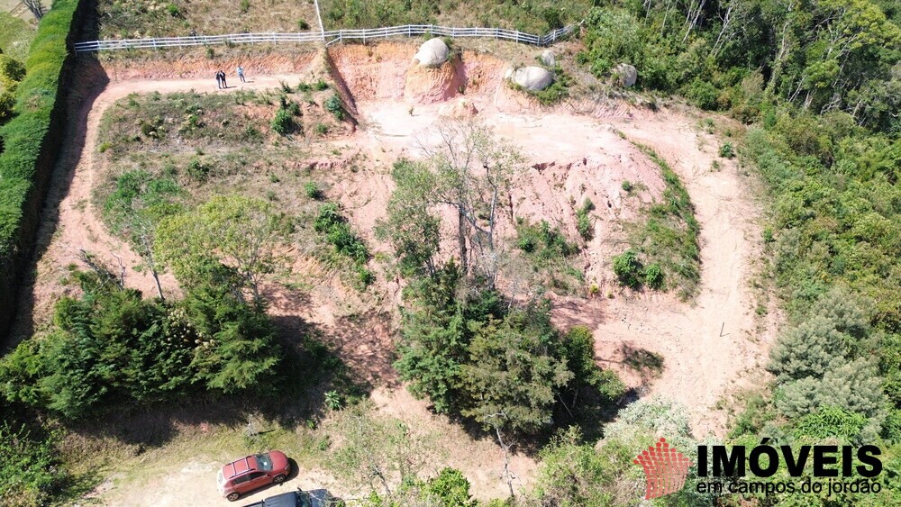 0 para Terrenos - Venda em Campos do Jordão