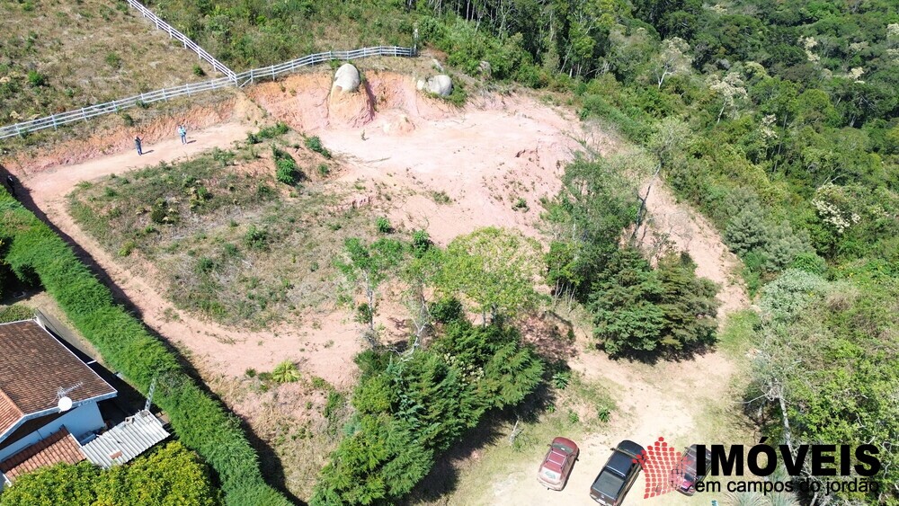 0 para Terrenos - Venda em Campos do Jordão