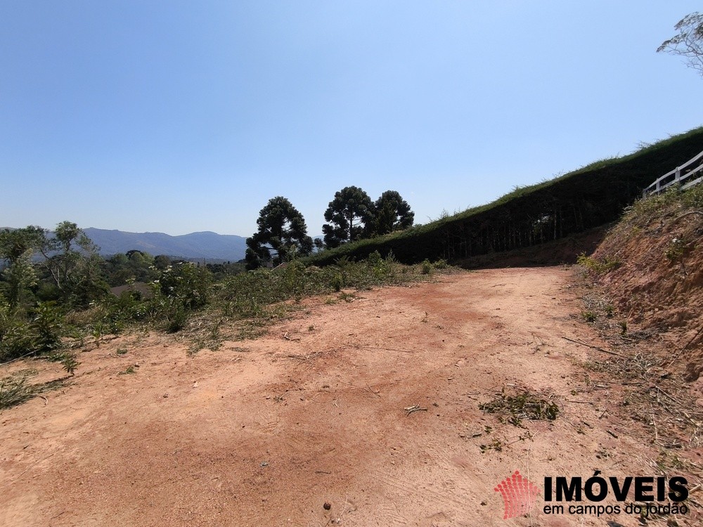 0 para Terrenos - Venda em Campos do Jordão