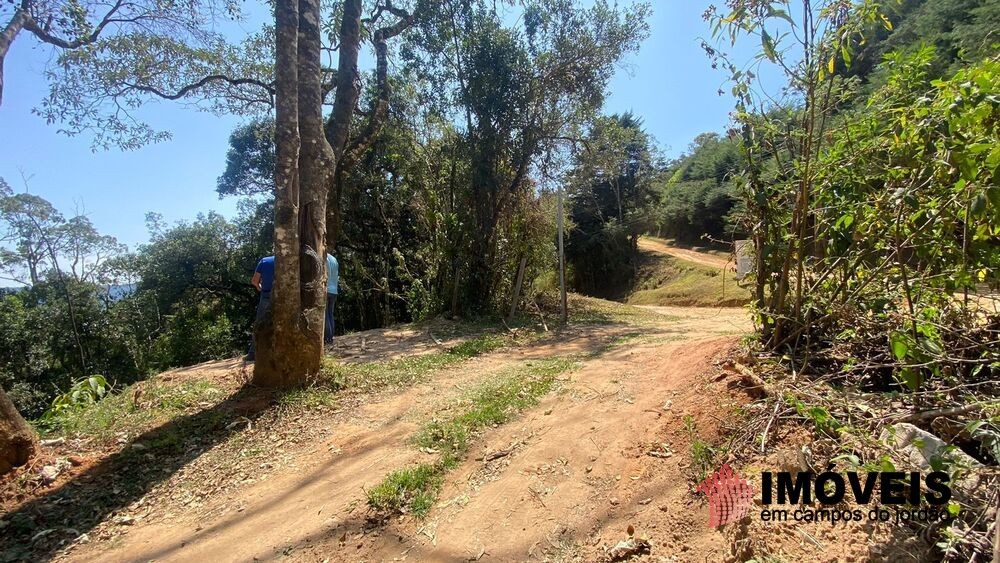 0 para Terrenos - Venda em Campos do Jordão