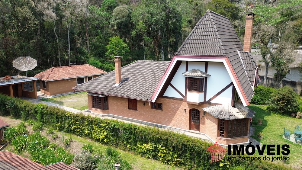 0 para Casas - Venda em Campos do Jordão