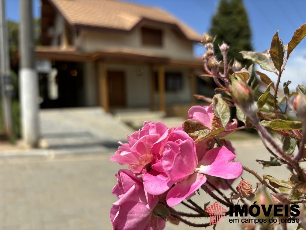 0 para Casas - Venda em Campos do Jordão