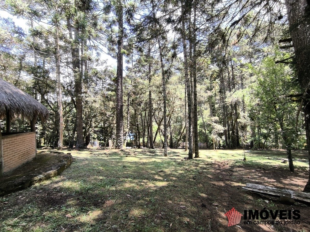 0 para Terrenos - Venda em Campos do Jordão