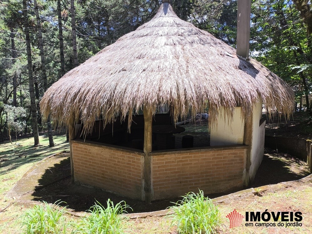 0 para Terrenos - Venda em Campos do Jordão