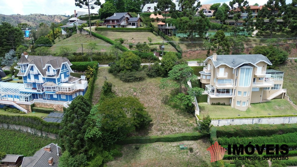 0 para Terrenos - Venda em Campos do Jordão