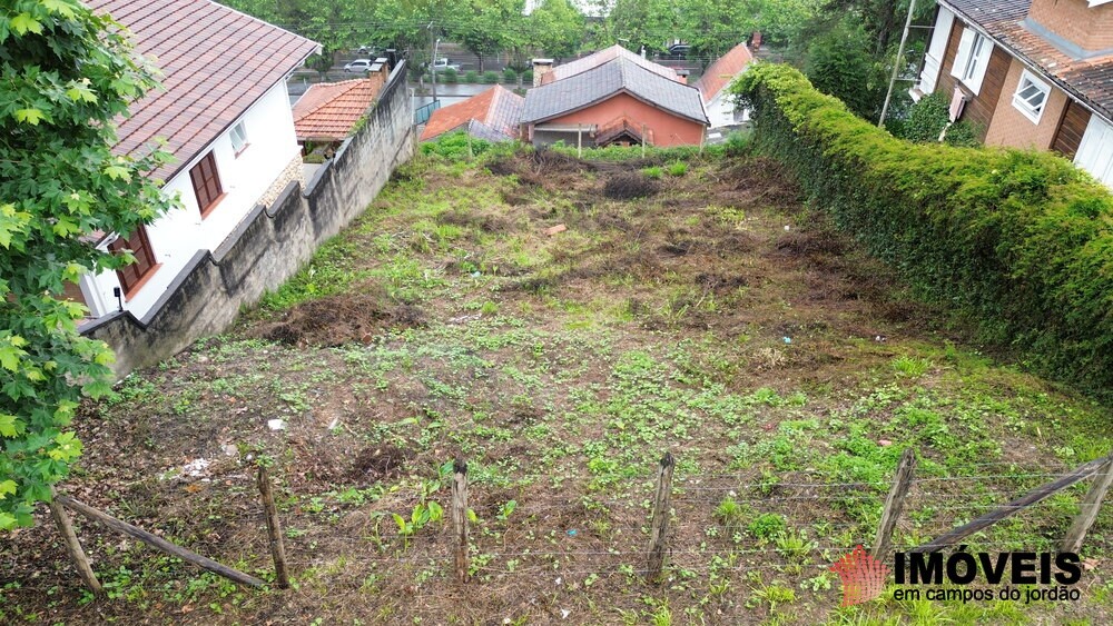 0 para Terrenos - Venda em Campos do Jordão