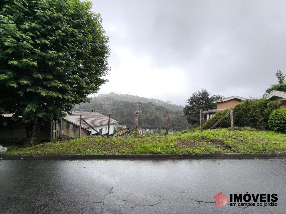 0 para Terrenos - Venda em Campos do Jordão