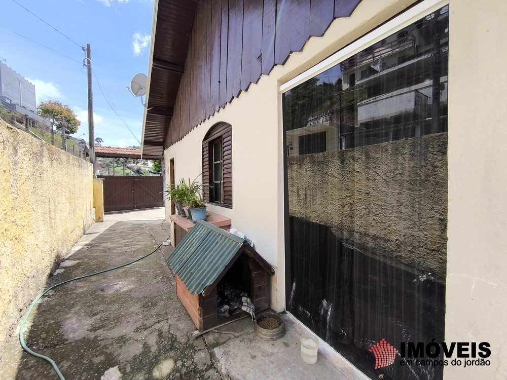 0 para Casas - Venda em Campos do Jordão