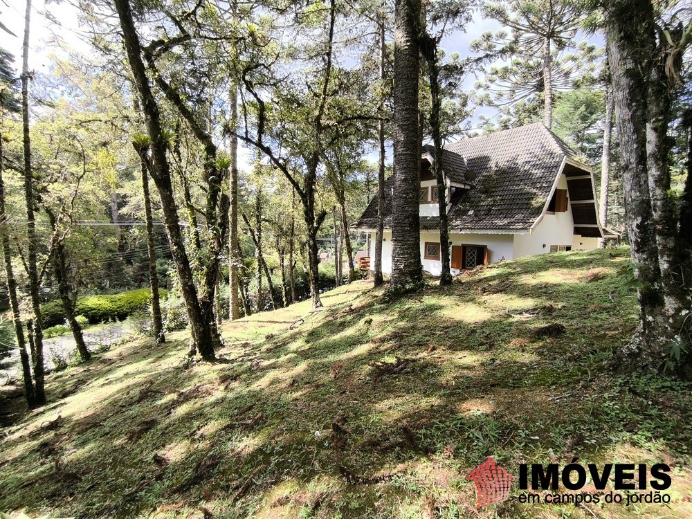 0 para Casas - Venda em Campos do Jordão