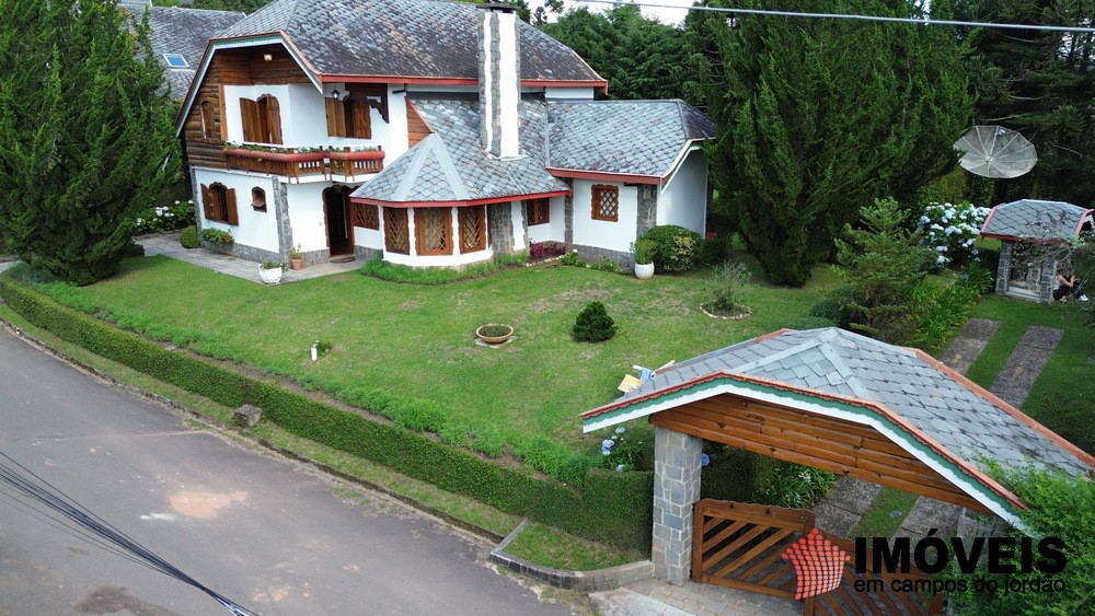 0 para Casas - Venda em Campos do Jordão