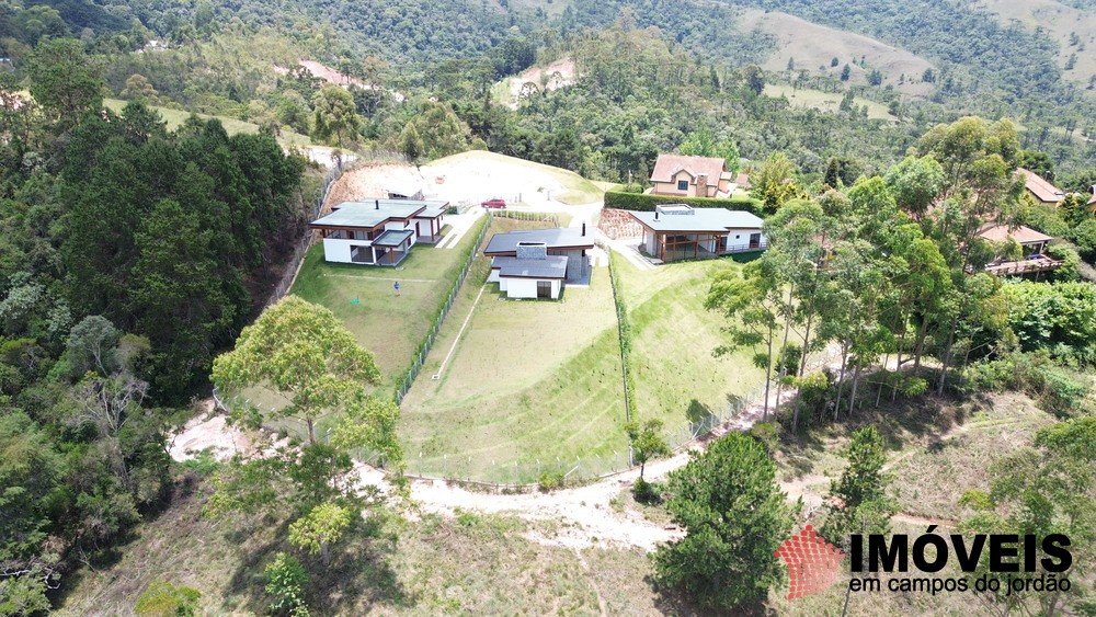 0 para Casas - Venda em Campos do Jordão