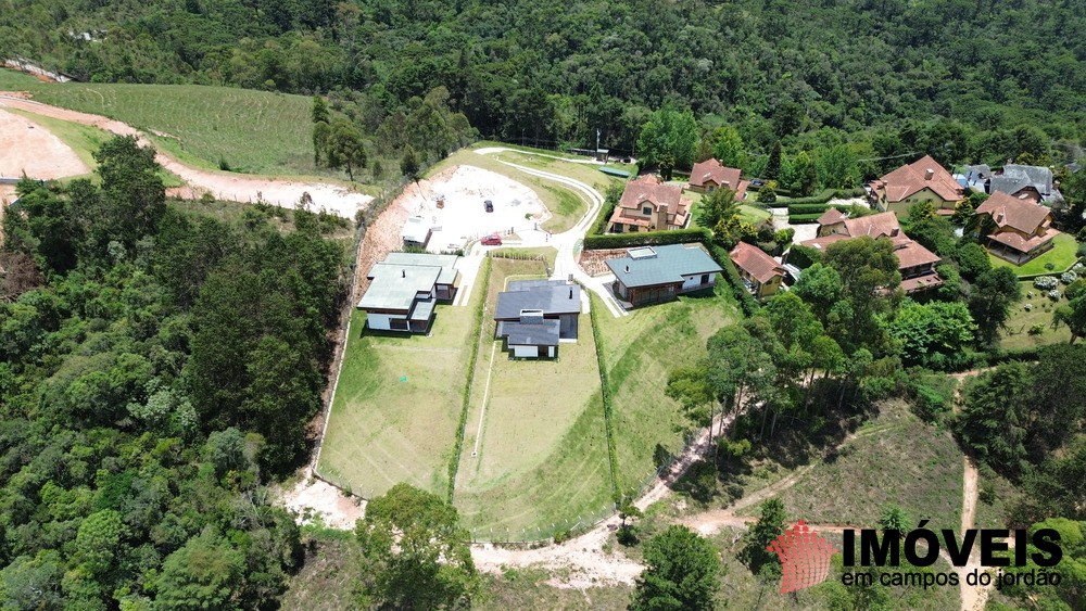 0 para Casas - Venda em Campos do Jordão