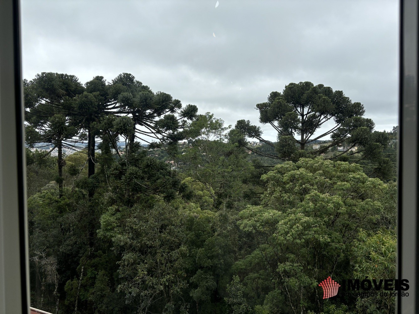 0 para Apartamentos - Venda em Campos do Jordão