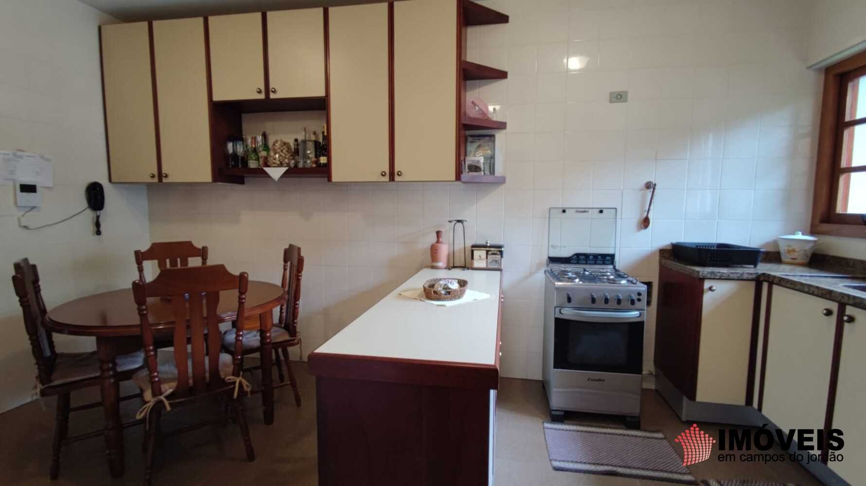 0 para Apartamentos - Venda em Campos do Jordão